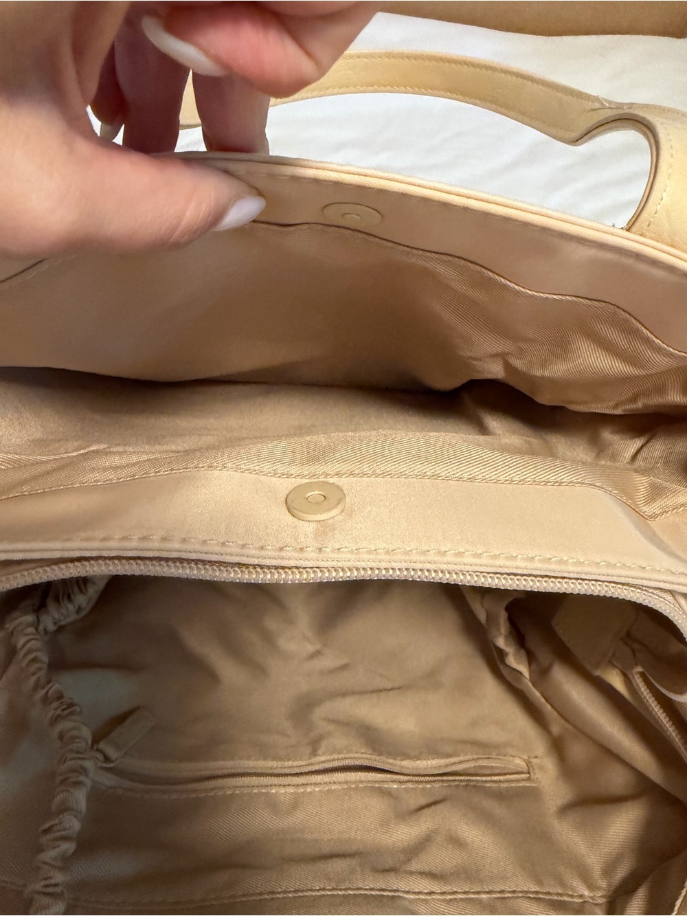 BEIS Commuter Tote - Picture 8 of 11